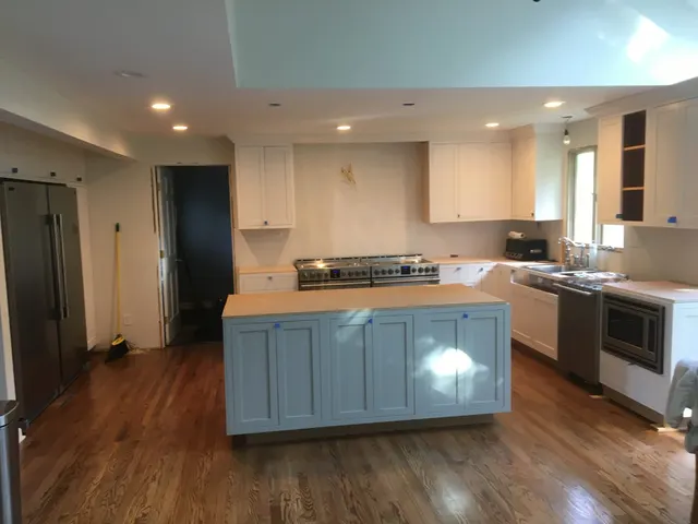 Kitchens, plate 333, 2017